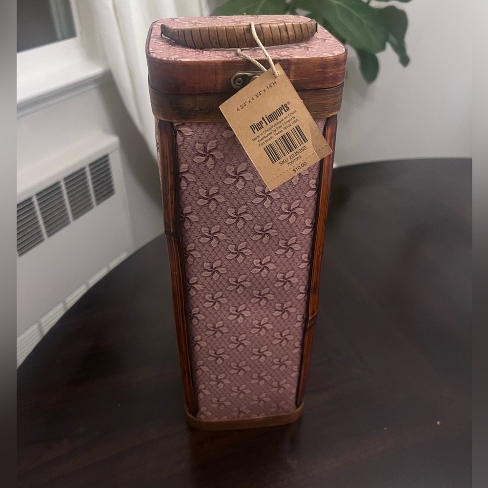 Pier 1 Wine box - Wood and Fabric - NWT